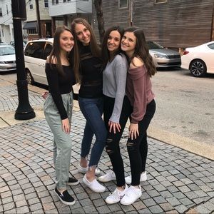 Meet your Posher, Anna